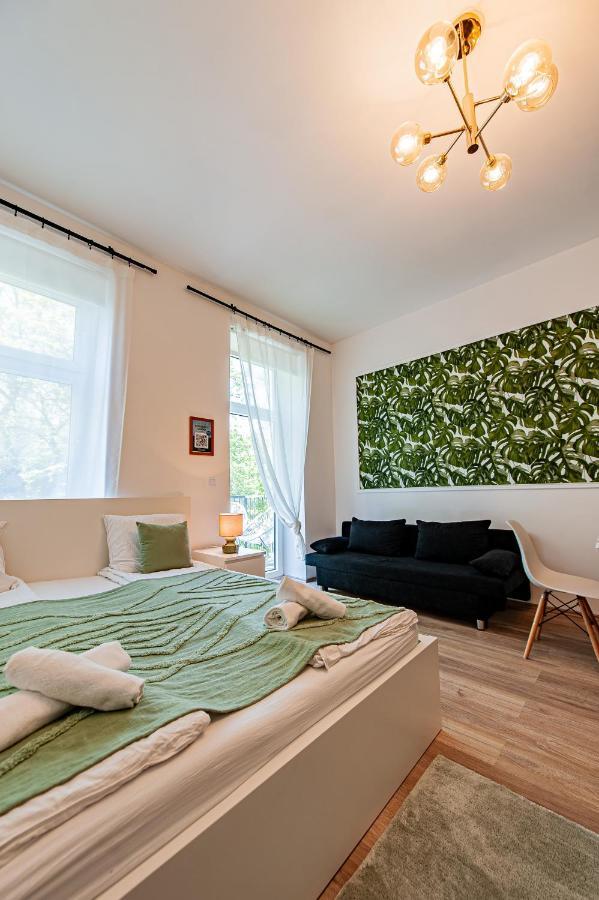 My City Apartment- Vienna Jungle Room Eksteriør billede