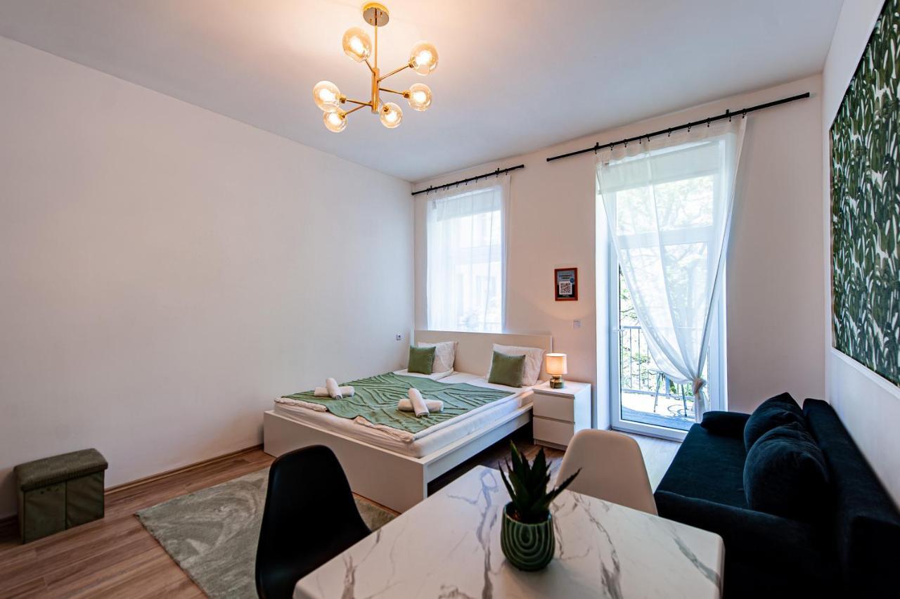 My City Apartment- Vienna Jungle Room Eksteriør billede
